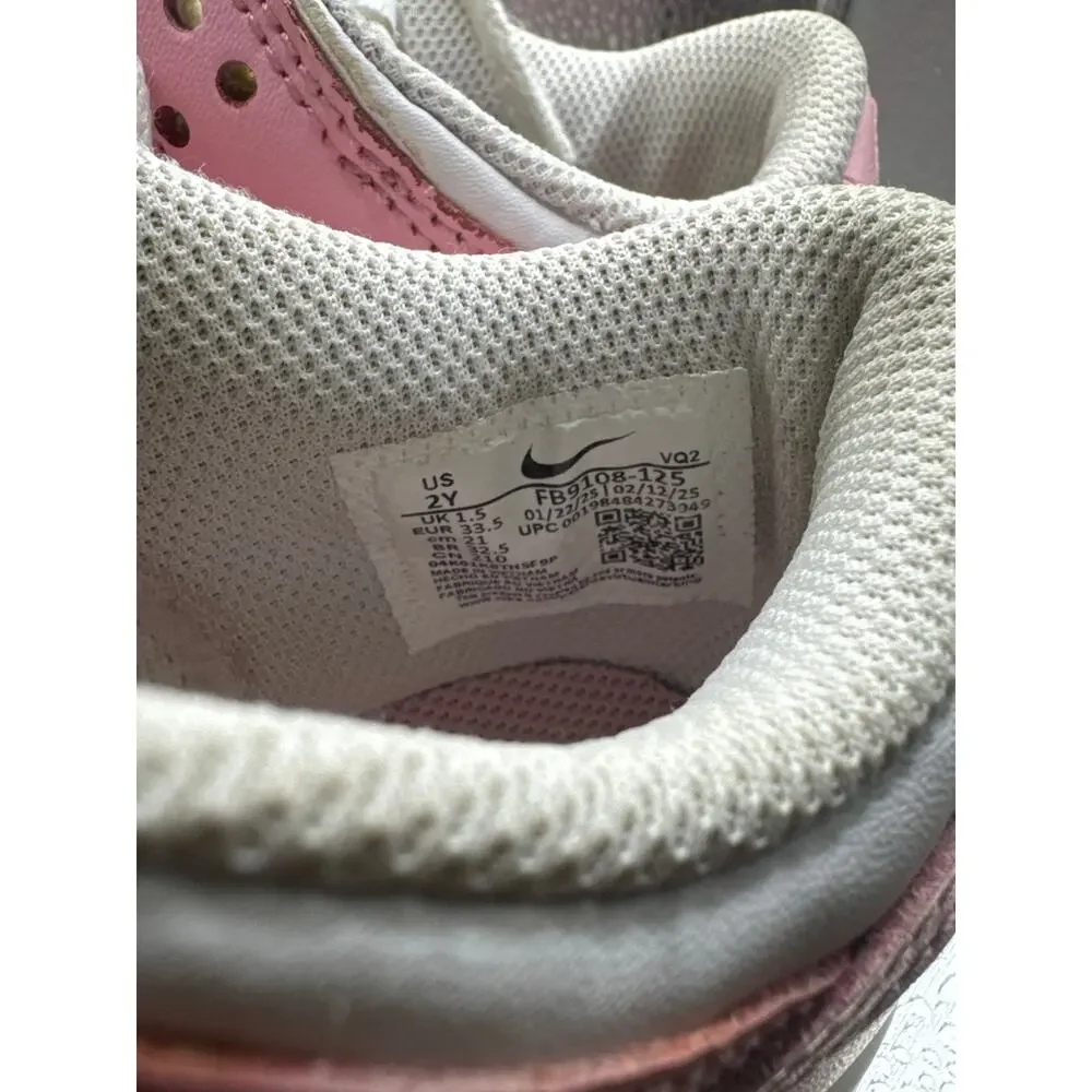 Nike Dunk Low Medium Soft Pink Preschool Shoes 2Y‎